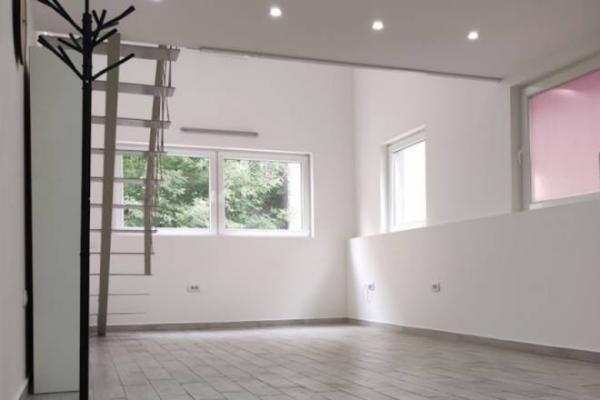 Stan na prodaju u Beogradu, Profesorska kolonija, cetvorosoban, 59m2, cena 217000 evra