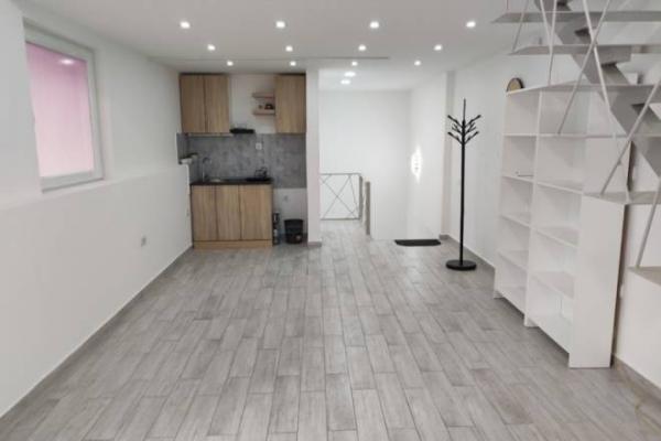 Stan na prodaju u Beogradu, Profesorska kolonija, cetvorosoban, 59m2, cena 217000 evra