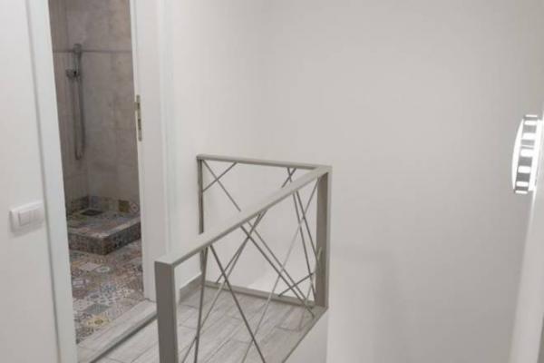 Stan na prodaju u Beogradu, Profesorska kolonija, cetvorosoban, 59m2, cena 217000 evra