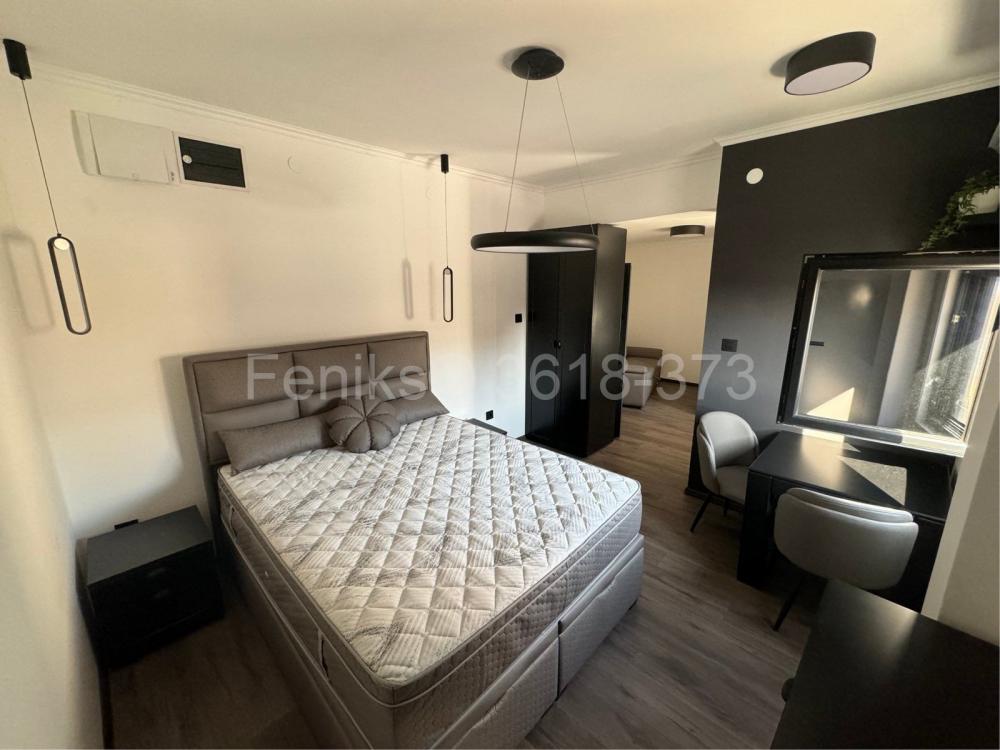 Stan na prodaju u Beogradu, Beograd (Skupština), jednoiposoban, 30m2, cena 160000 evra