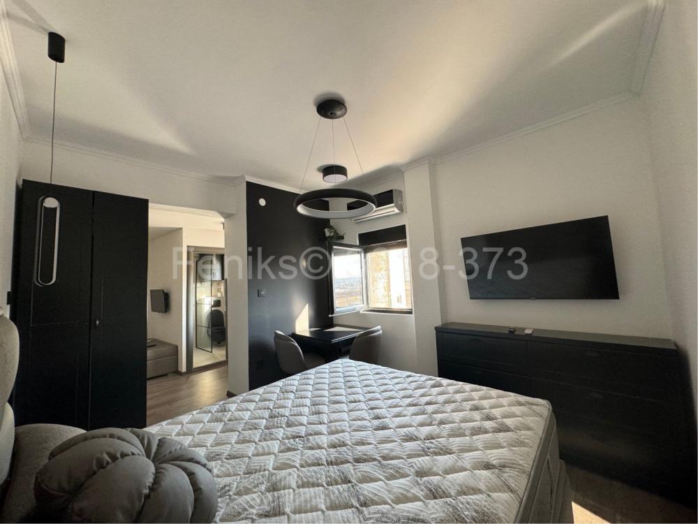 Stan na prodaju u Beogradu, Beograd (Skupština), jednoiposoban, 30m2, cena 160000 evra