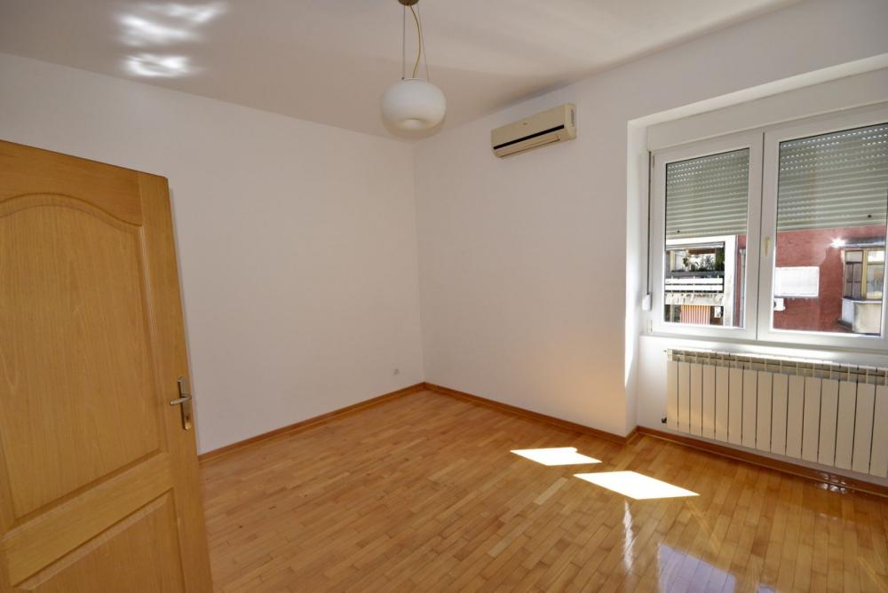 Stan na prodaju u Beogradu, Slavija, dvosoban, 53m2