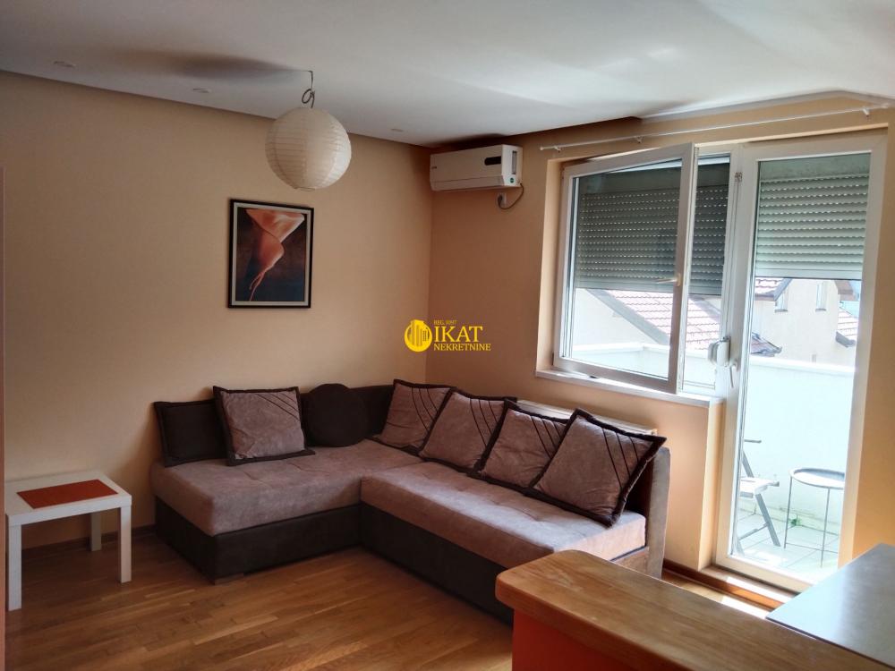 Stan na prodaju u Beogradu, Palilula, dvosoban, 40m2, cena 99000 evra