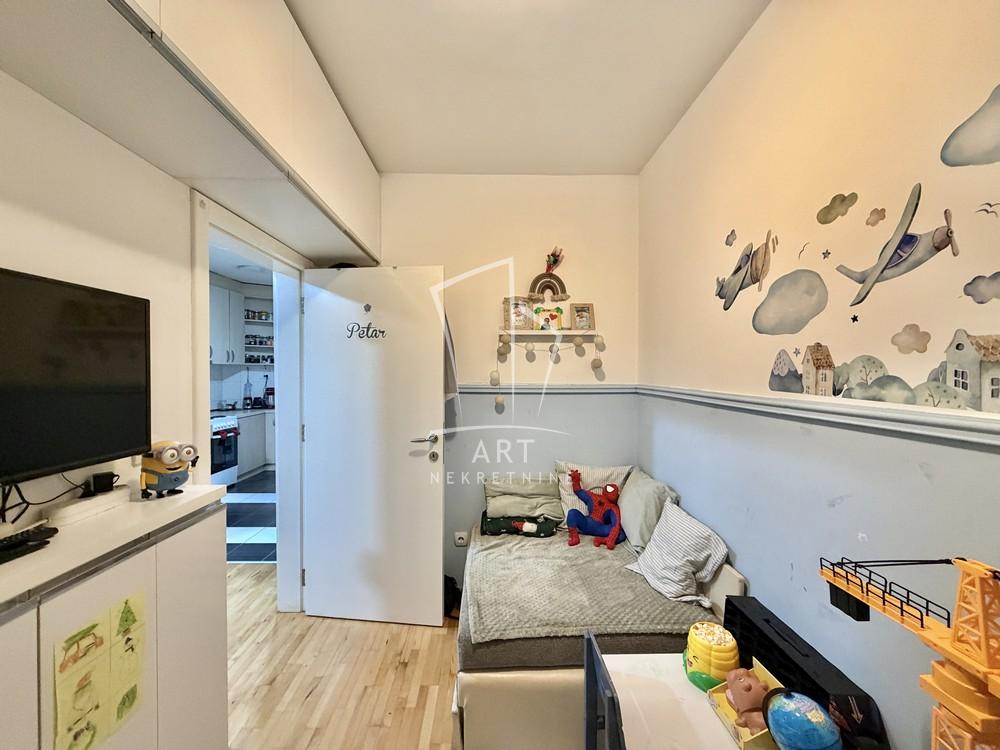 Stan na prodaju u Beogradu, Borča, dvosoban, 36m2, cena 90000 evra