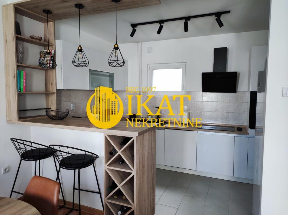 Stan na prodaju u Beogradu, Novi Beograd, dvosoban, 53m2, cena 188000 evra