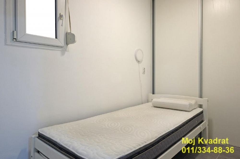 Stan na prodaju u Beogradu, Bežanijska kosa, jednoiposoban, 37m2, cena 135000 evra