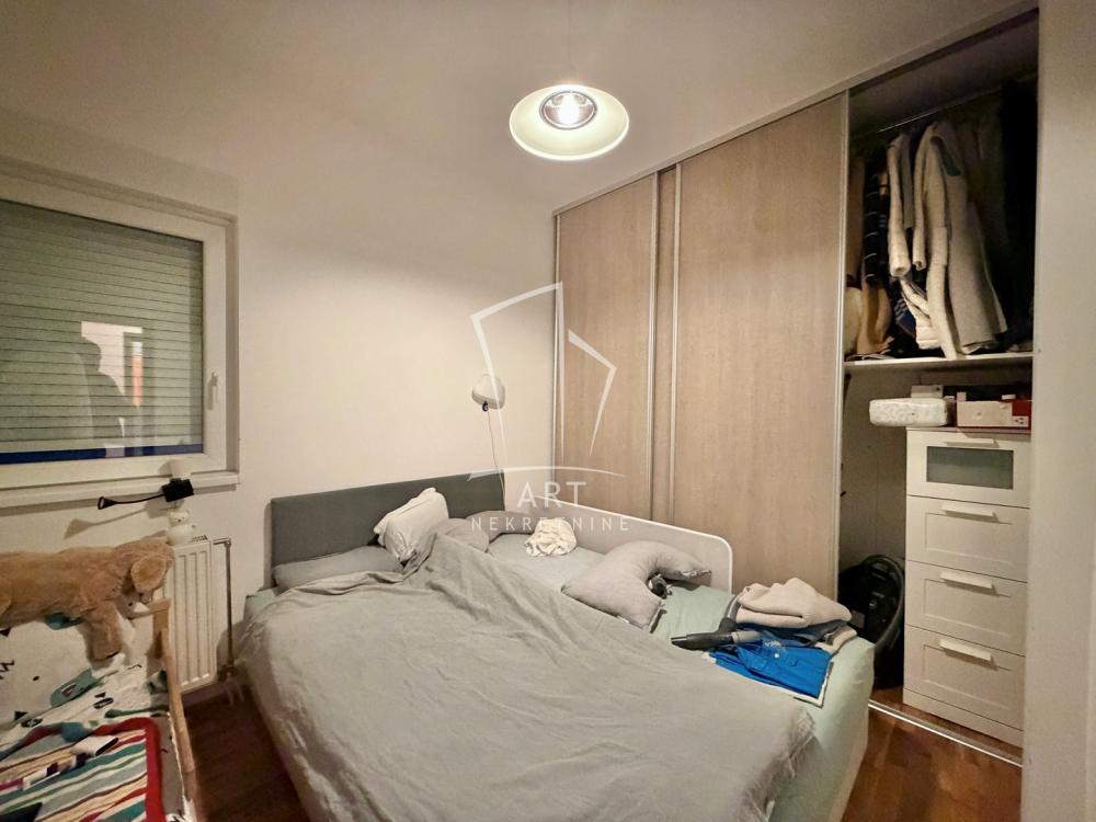 Stan na prodaju u Beogradu, Miljakovac, dvosoban, 49m2, cena 140000 evra