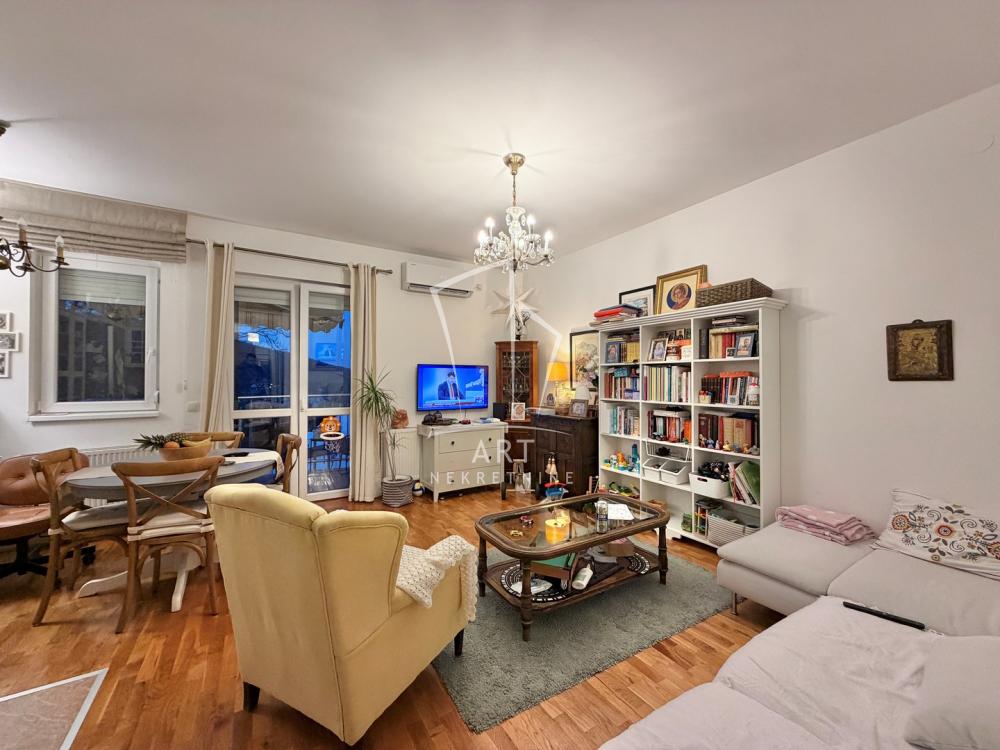 Stan na prodaju u Beogradu, Miljakovac, dvosoban, 49m2, cena 140000 evra