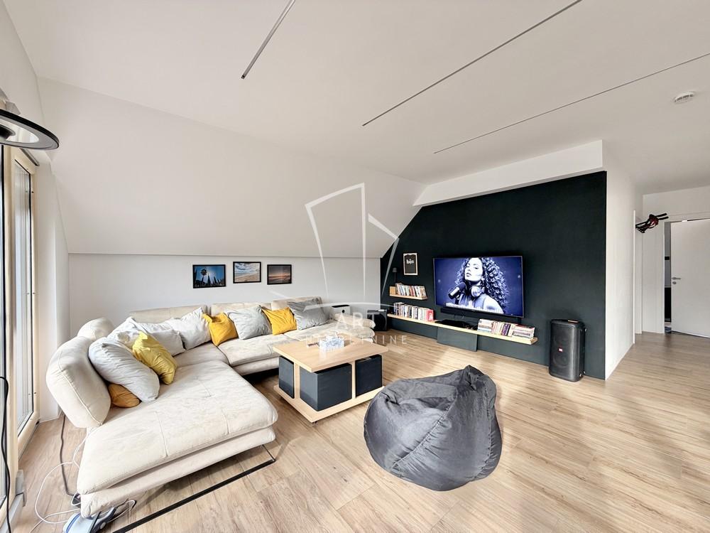 Stan na prodaju u Beogradu, Banovo brdo, troiposoban, 127m2, cena 398000 evra