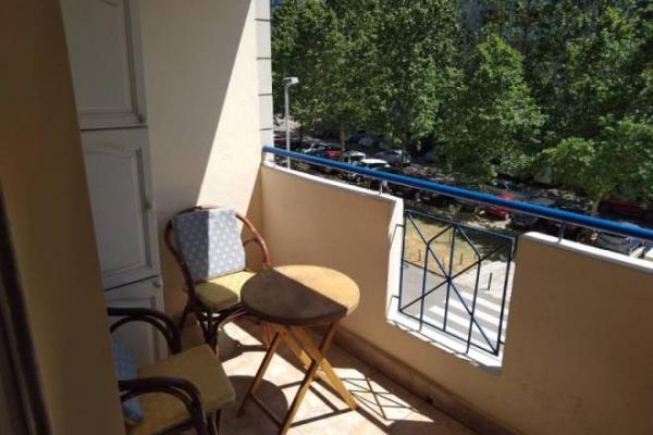 Stan na prodaju u Beogradu, Novi Beograd blok 22, trosoban, 79m2, cena 355000 evra