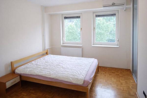 Stan na prodaju u Beogradu, Novi Beograd blok 22, trosoban, 79m2, cena 319000 evra