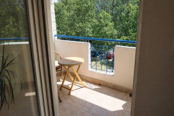 Stan na prodaju u Beogradu, Novi Beograd blok 22, trosoban, 79m2, cena 319000 evra