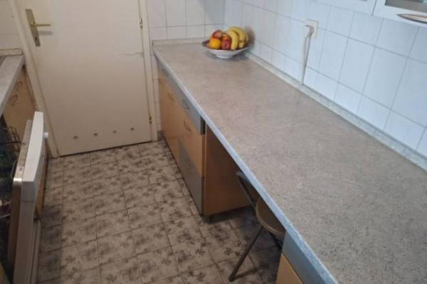 Stan na prodaju u Beogradu, Novi Beograd blok 22, trosoban, 79m2, cena 355000 evra