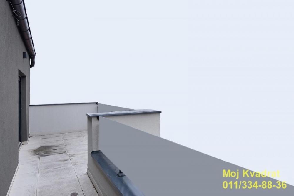 Stan na prodaju u Beogradu, Voždovac, trosoban, 94m2, cena 329000 evra