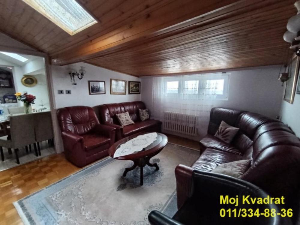 Stan na prodaju u Beogradu, Čukarica, troiposoban, 71m2, cena 106000 evra