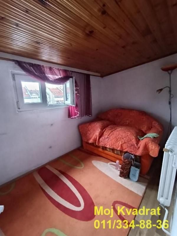 Stan na prodaju u Beogradu, Čukarica, troiposoban, 71m2, cena 106000 evra