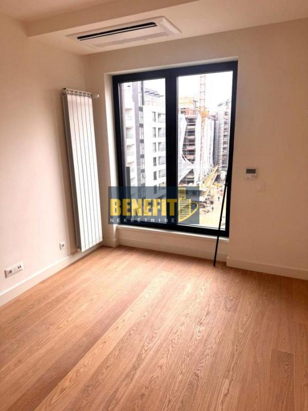 Stan na prodaju u Beogradu, Novi Beograd blok 67A (Belvile), dvosoban, 53m2, cena 280000 evra