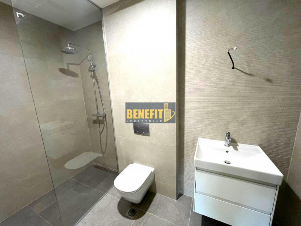 Stan na prodaju u Beogradu, Novi Beograd blok 67A (Belvile), dvosoban, 53m2, cena 280000 evra