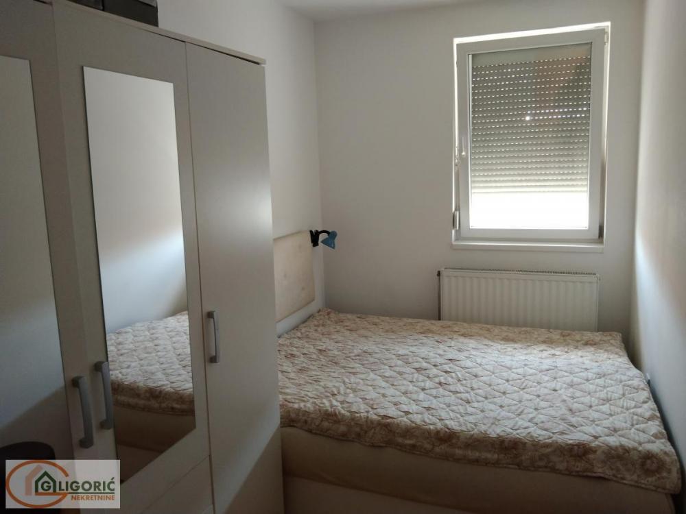 Stan na prodaju u Beogradu, Krnjača, jednoiposoban, 40m2, cena 99000 evra