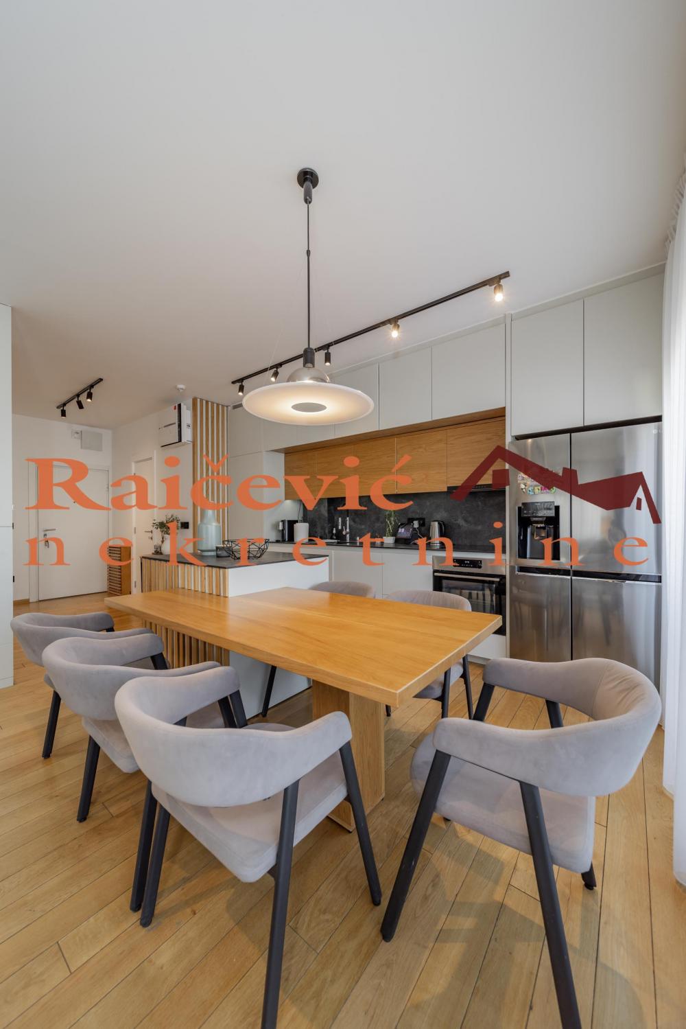 Stan na prodaju u Beogradu, Pašino brdo, cetvorosoban, 93m2, cena 530000 evra