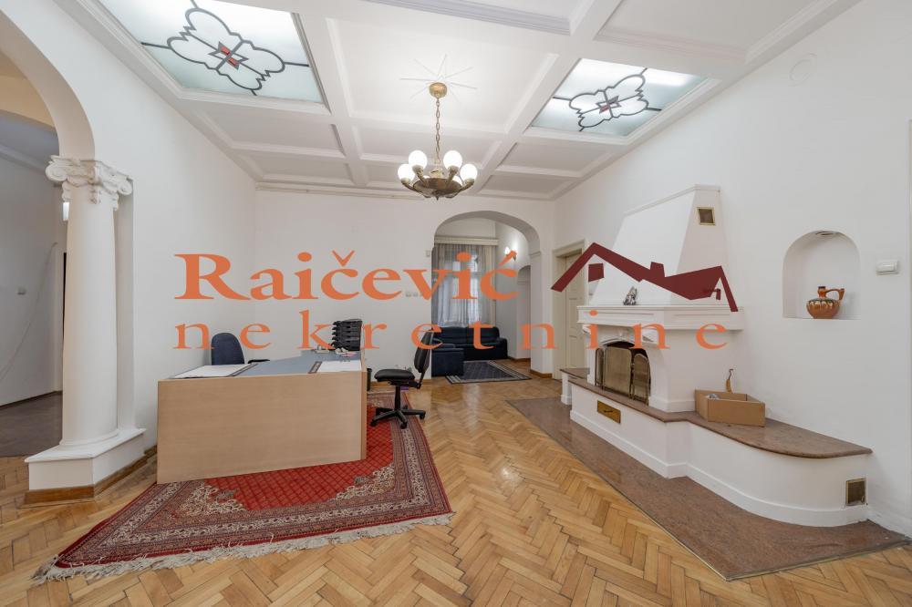 Stan na prodaju u Beogradu, Beograd (centar), 203m2, cena 855000 evra