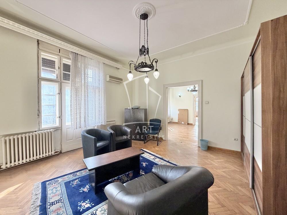 Stan na prodaju u Beogradu, Savski venac, 185m2, cena 855000 evra