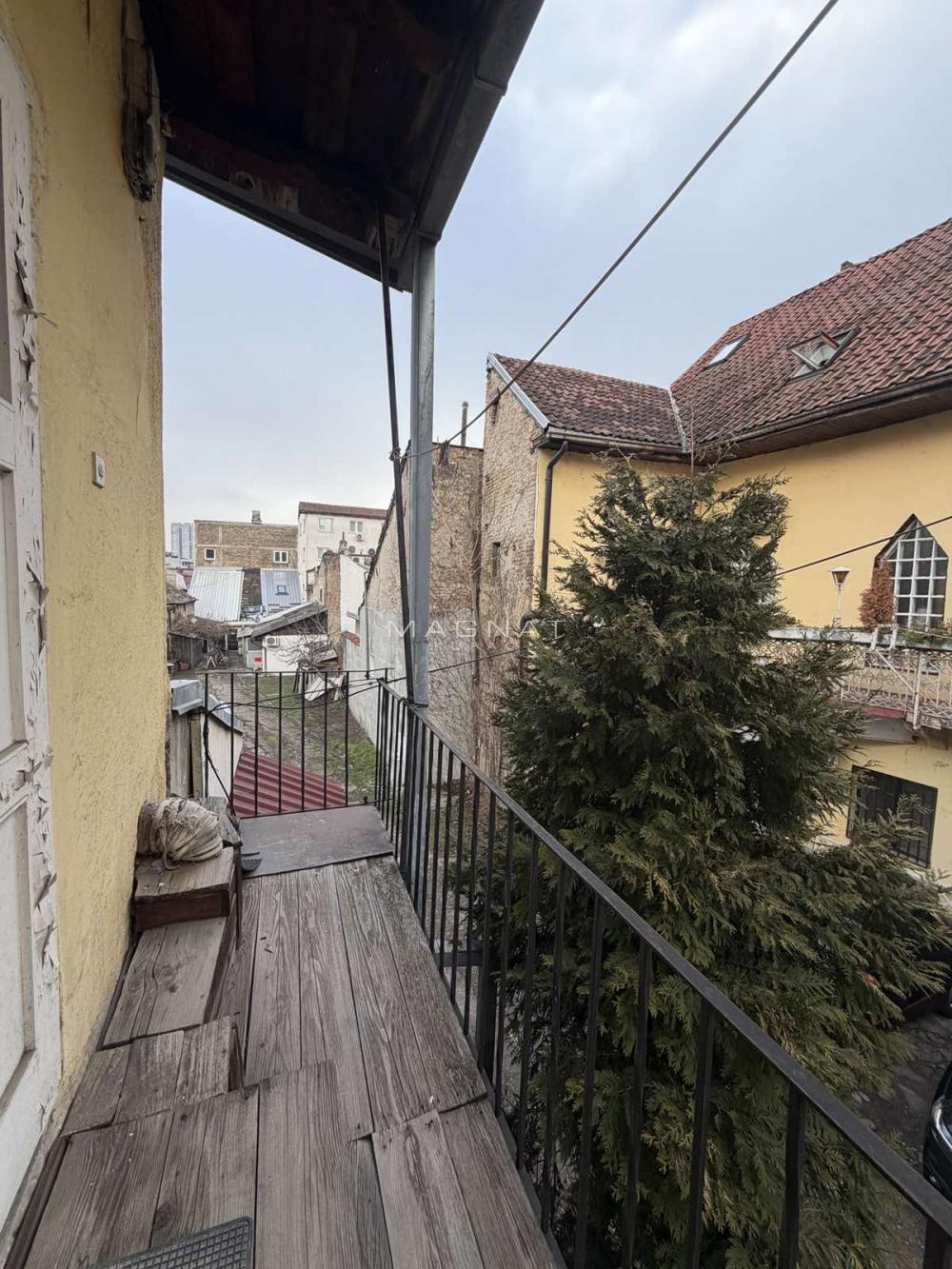 Stan na prodaju u Beogradu, Zemun, 18m2, cena 78000 evra