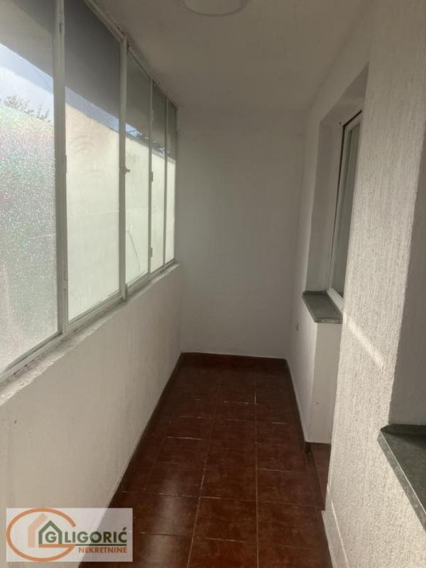 Stan na prodaju u Beogradu, Cerak, jednosoban, 25m2, cena 62000 evra