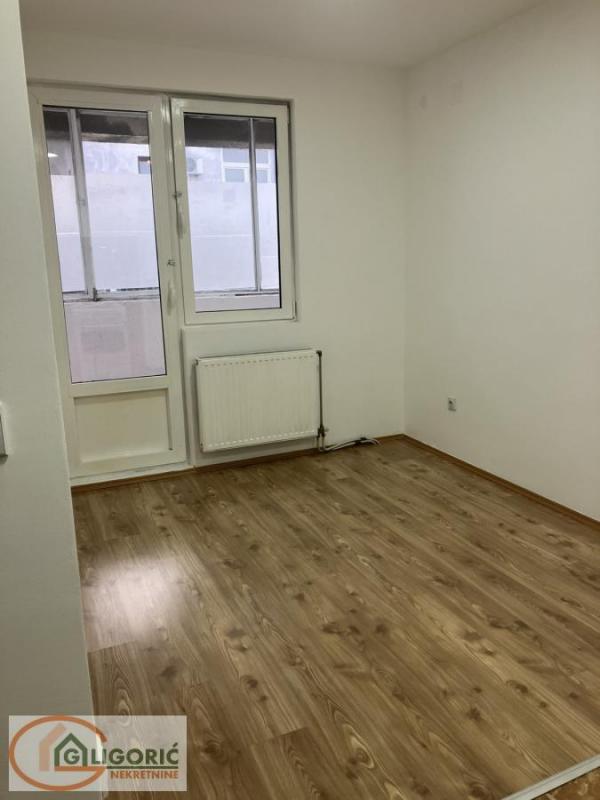 Stan na prodaju u Beogradu, Cerak, jednosoban, 25m2, cena 62000 evra