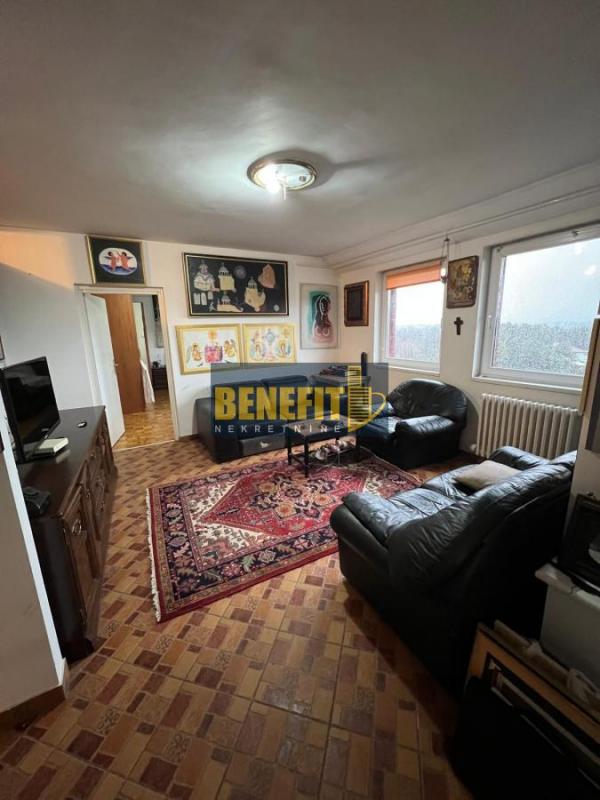 Stan na prodaju u Beogradu, Banovo brdo, trosoban, 96m2, cena 335000 evra