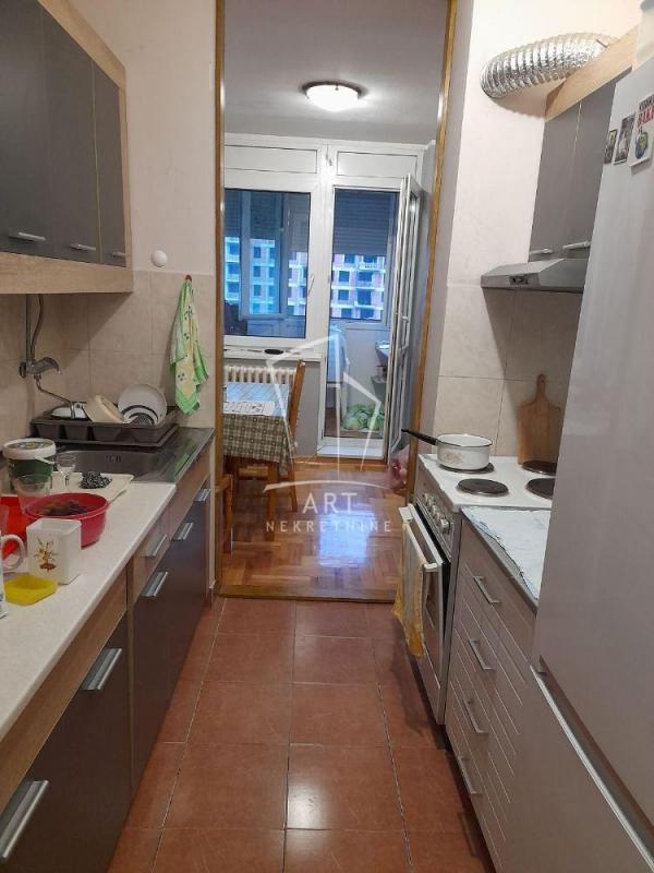 Stan na prodaju u Beogradu, Banovo brdo, jednosoban, 40m2, cena 135000 evra