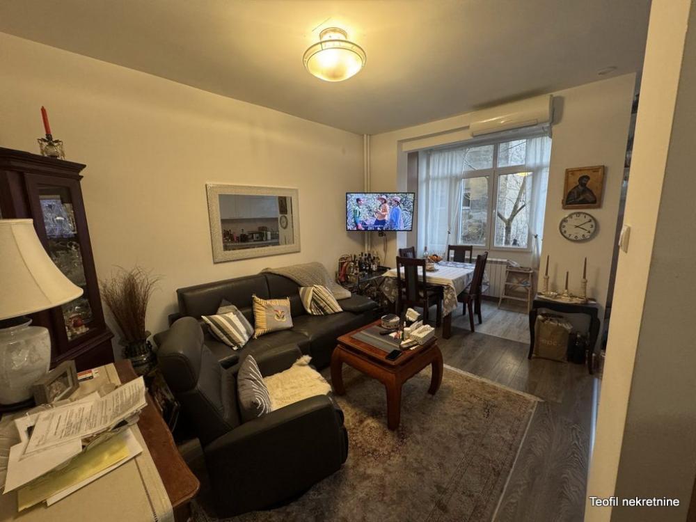 Stan na prodaju u Beogradu, Palilulska pijaca, trosoban, 73m2, cena 319000 evra