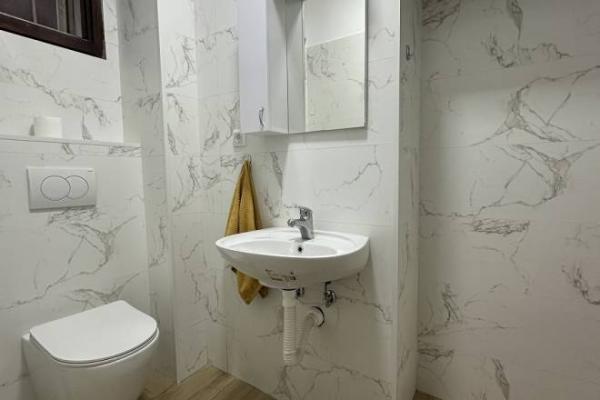 Stan na prodaju u Beogradu, Dorćol, dvoiposoban, 35m2, cena 120000 evra