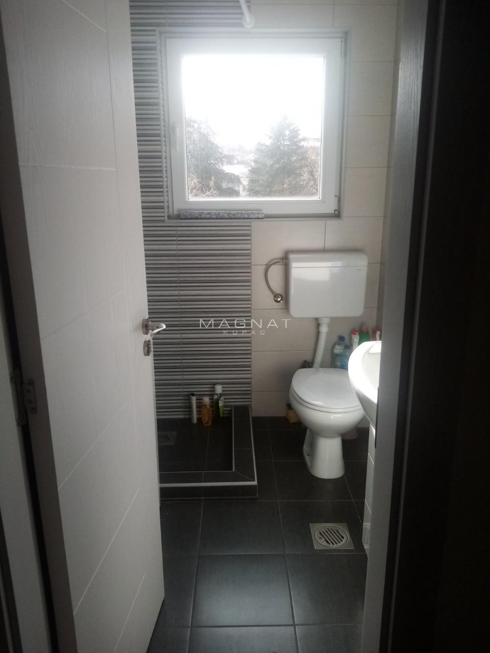 Stan na prodaju u Beogradu, Karaburma, jednosoban, 36m2, cena 102000 evra