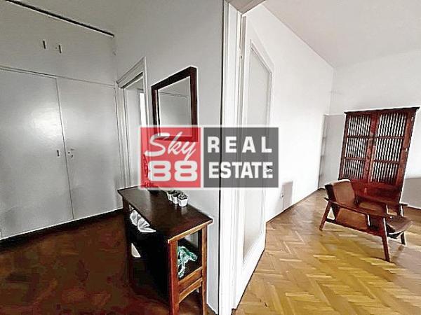 Stan na prodaju u Beogradu, Stari grad, dvoiposoban, 84m2, cena 445000 evra