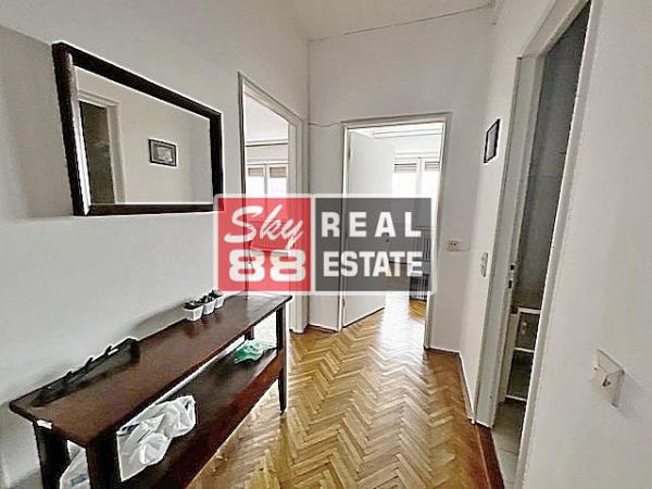 Stan na prodaju u Beogradu, Stari grad, dvoiposoban, 84m2, cena 445000 evra