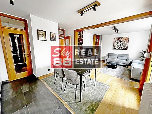 Stan na prodaju u Beogradu, Stari grad, trosoban, 72m2, cena 370000 evra