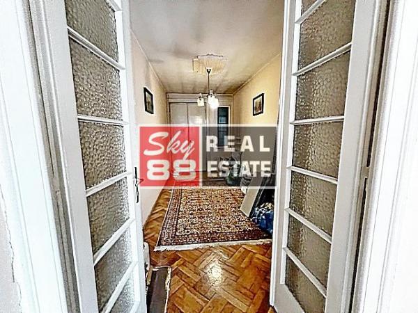 Stan na prodaju u Beogradu, Stari grad, dvoiposoban, 77m2, cena 385000 evra