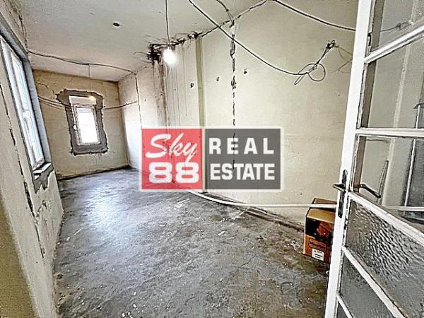 Stan na prodaju u Beogradu, Stari grad, dvoiposoban, 77m2, cena 385000 evra