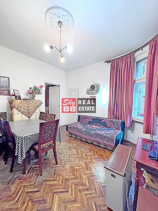 Stan na prodaju u Beogradu, Kalenić pijaca, dvosoban, 46m2, cena 225000 evra