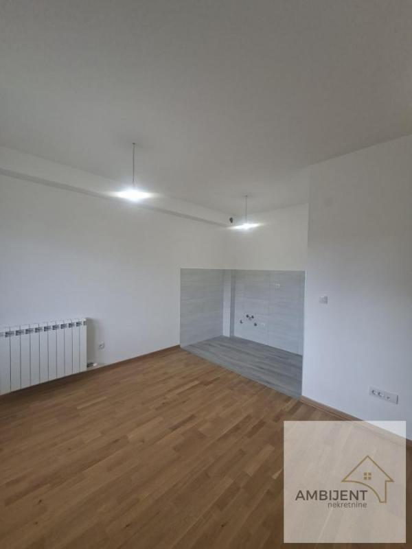 Stan na prodaju u Beogradu, Altina, dvoiposoban, 46m2, cena 85119 evra