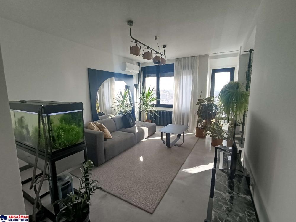 Stan na prodaju u Beogradu, Novi Beograd blok 23, 75m2, cena 320000 evra