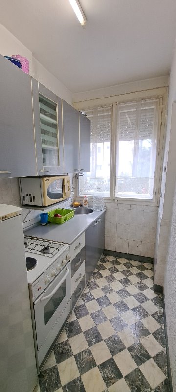 Stan na prodaju u Beogradu, Karaburma, jednoiposoban, 39m2, cena 103300 evra