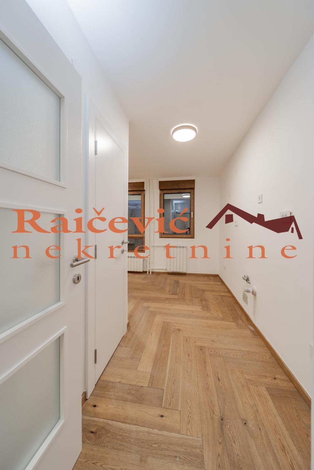 Stan na prodaju u Beogradu, Banovo brdo, dvosoban, 57m2, cena 216000 evra