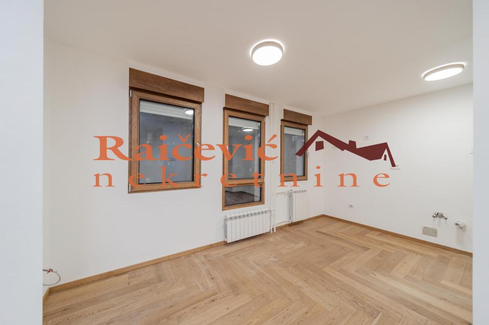 Stan na prodaju u Beogradu, Banovo brdo, dvosoban, 57m2, cena 216000 evra