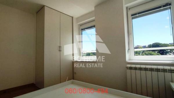 Stan na prodaju u Beogradu, Zvezdara, cetvorosoban, 84m2, cena 200000 evra