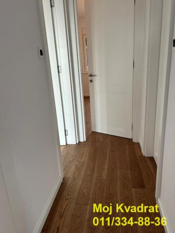 Stan na prodaju u Beogradu, Čubura, trosoban, 71m2, cena 354000 evra