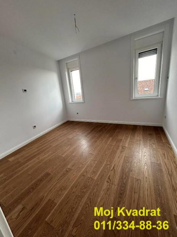 Stan na prodaju u Beogradu, Čubura, trosoban, 71m2, cena 354000 evra