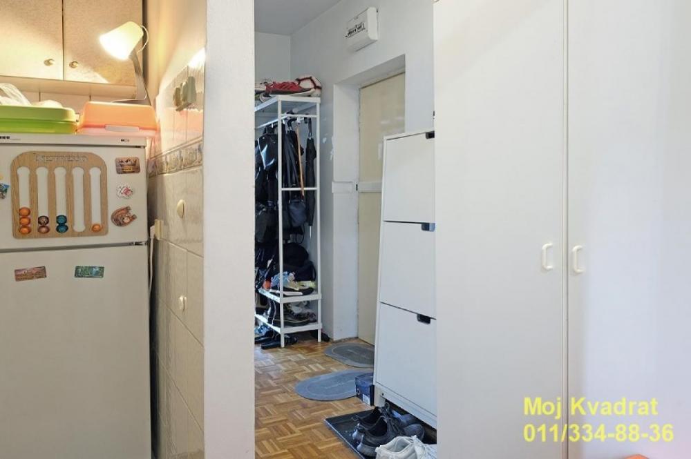 Stan na prodaju u Beogradu, Vračar (Hram), jednoiposoban, 51m2, cena 205000 evra