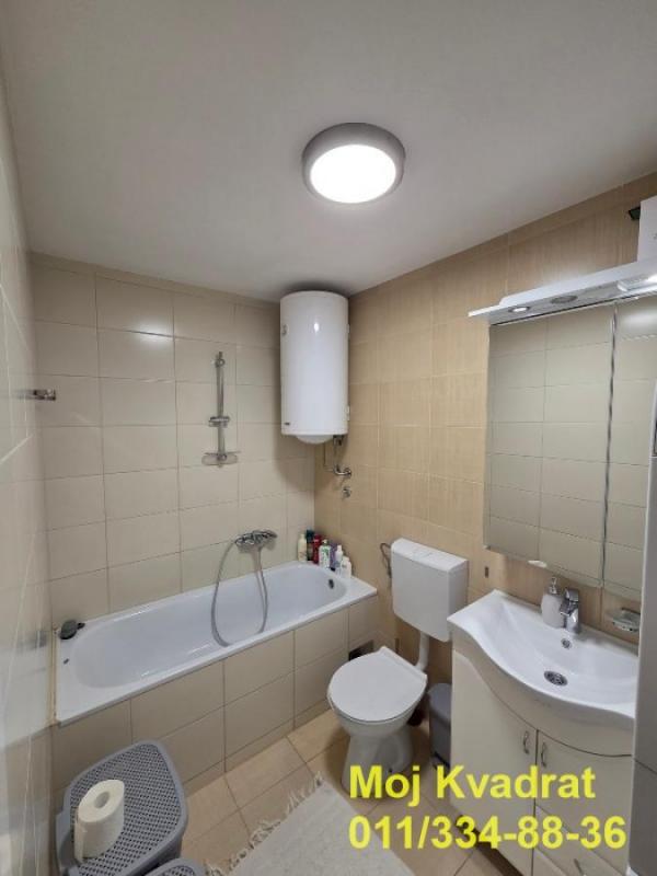 Stan na prodaju u Beogradu, Naselje Stepa Stepanović, dvoiposoban, 69m2, cena 217500 evra